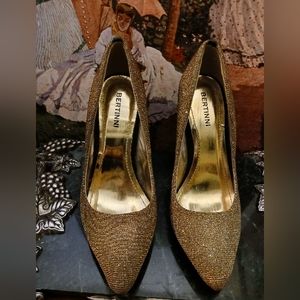 New!!! Bertinni Gold&Black High Heels 👠 👠👠Gold Glitter👑👛Size 8 Women.🛍